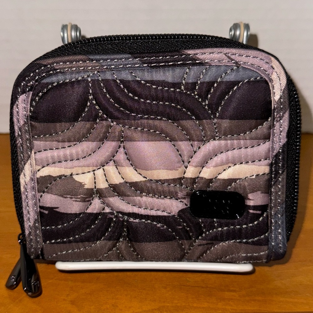 Lug Women's Splits Compact Wallet in Painted Pearl RFID Protection